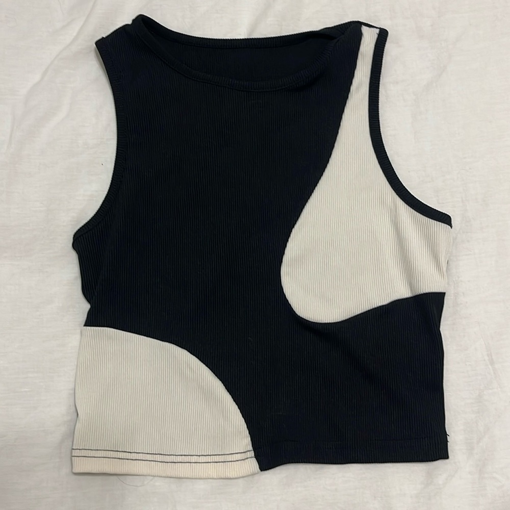 Color block tank top